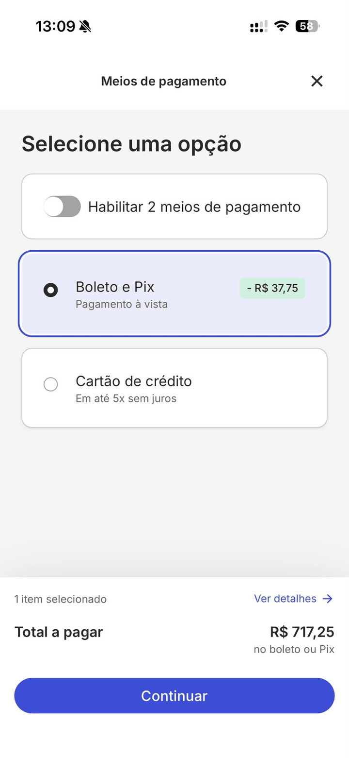 Tela de meios de pagamento com opções boleto e Pix, ou cartão de crédito